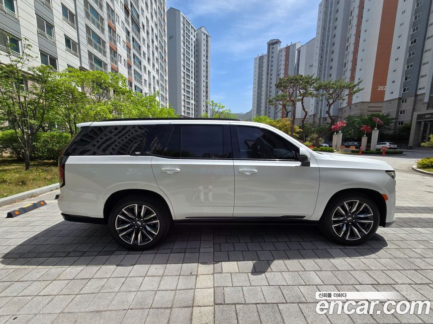 Cadillac Escalade 2023