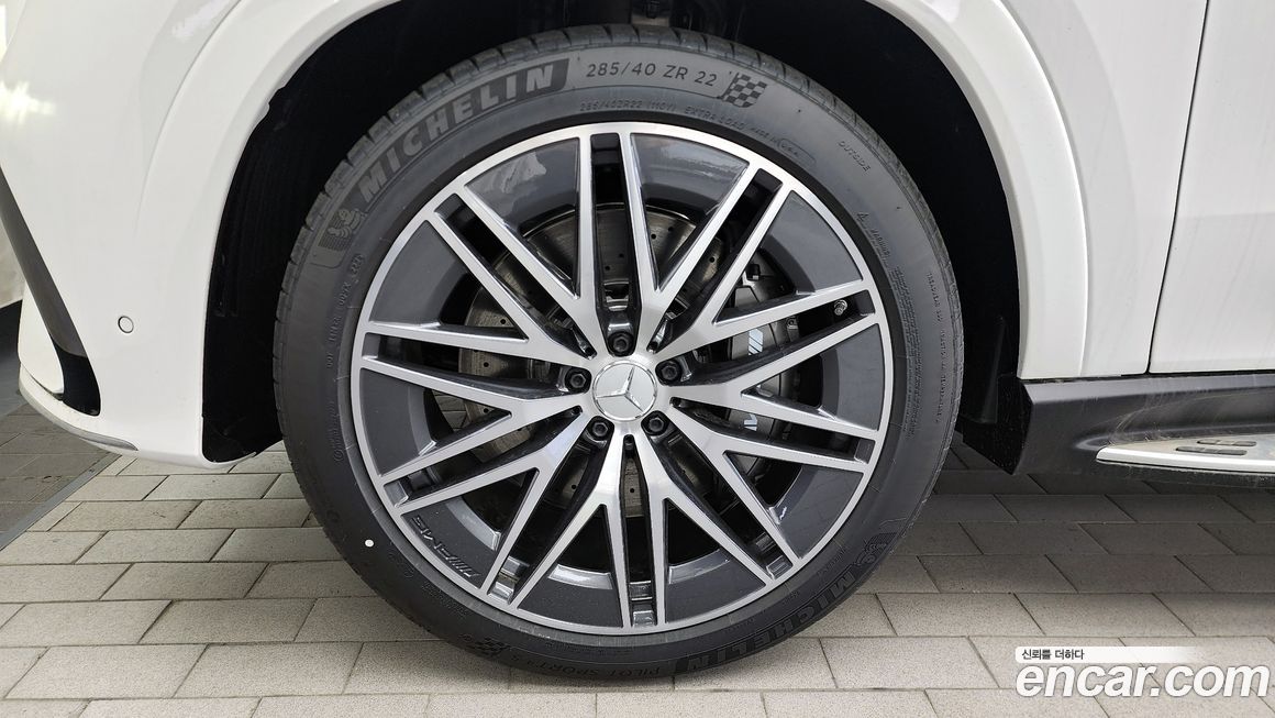 Mercedes-Benz GLE-Class 2026