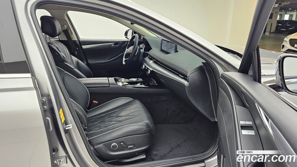 Genesis G80 2021