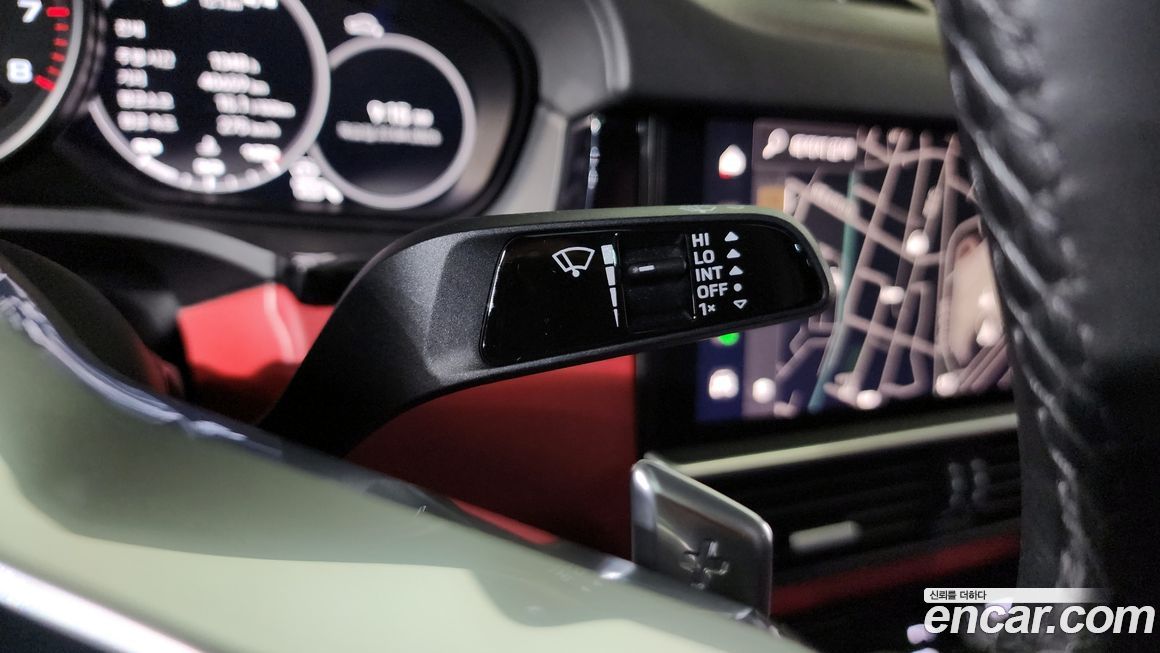 Porsche Cayenne 2023