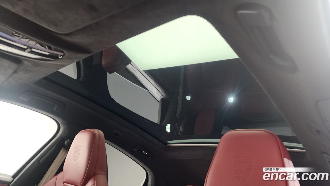 Porsche Cayenne 2023