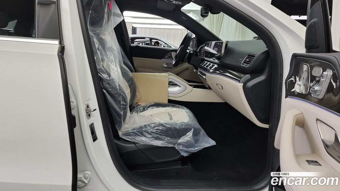 Mercedes-Benz GLE-Class 2026