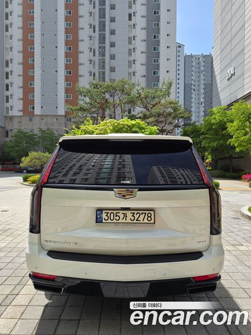 Cadillac Escalade 2023
