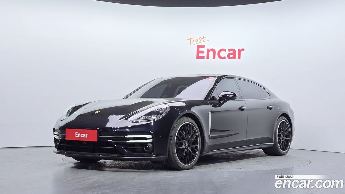 Porsche Panamera 2022
