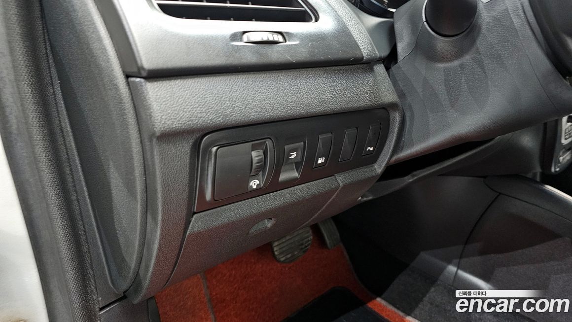 Renault-KoreaSamsung SM3 2010