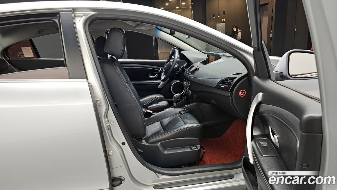 Renault-KoreaSamsung SM3 2010