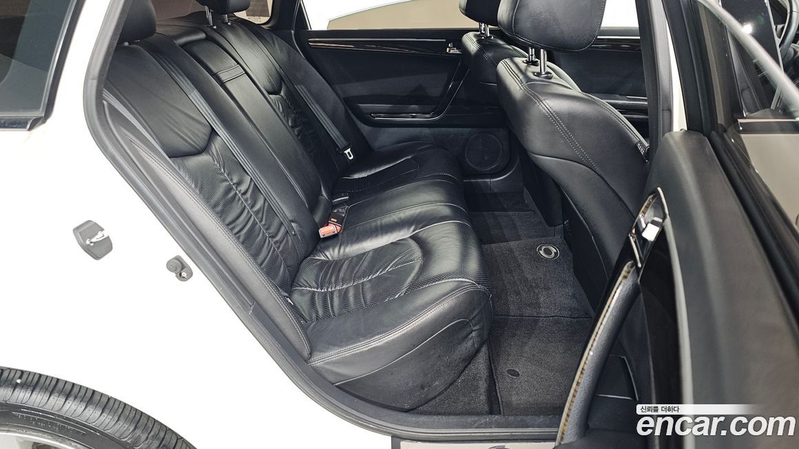 Renault-KoreaSamsung SM7 2011