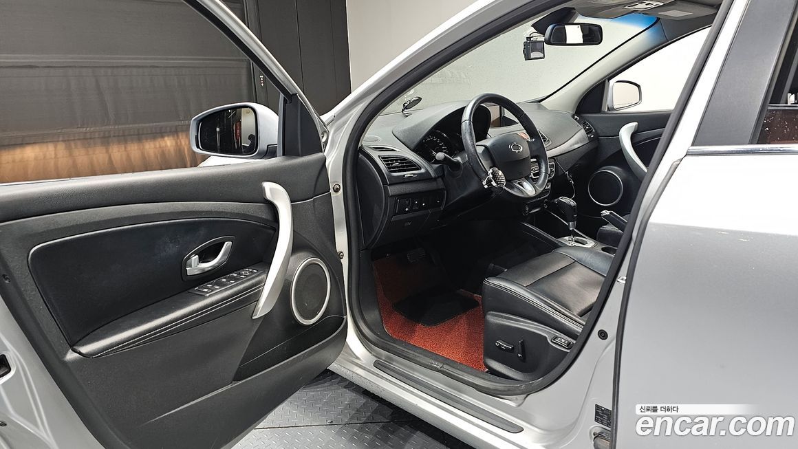 Renault-KoreaSamsung SM3 2010