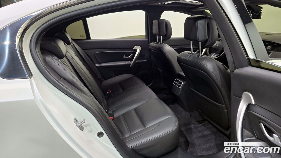 Renault-KoreaSamsung SM5  2016