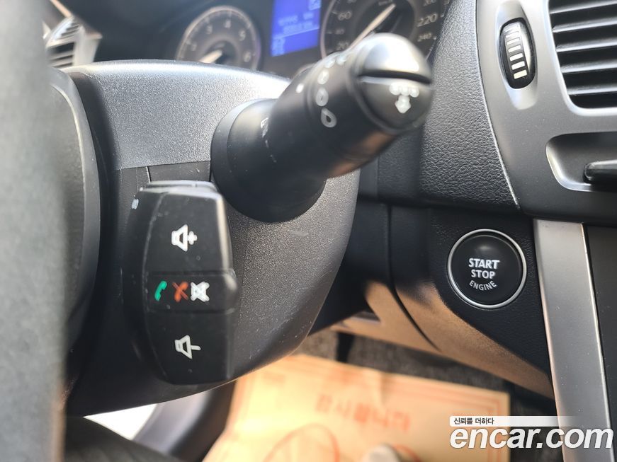 Renault-KoreaSamsung SM5  2013