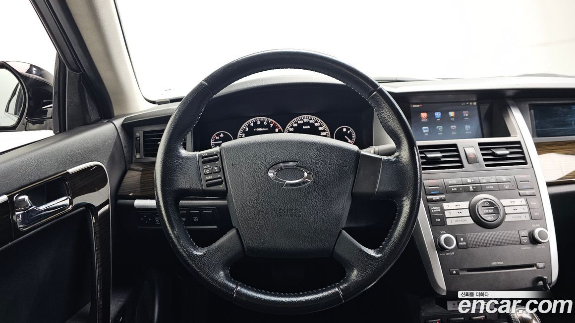 Renault-KoreaSamsung SM7 2011