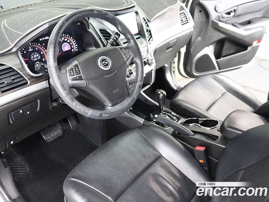 KG_Mobility_Ssangyong KORANDO 2015