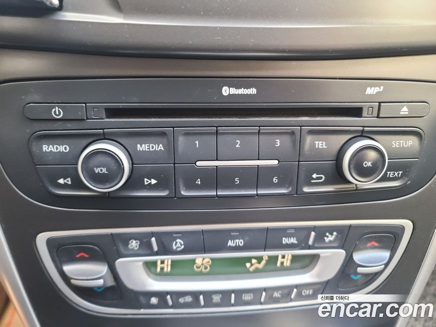 Renault-KoreaSamsung SM5  2013