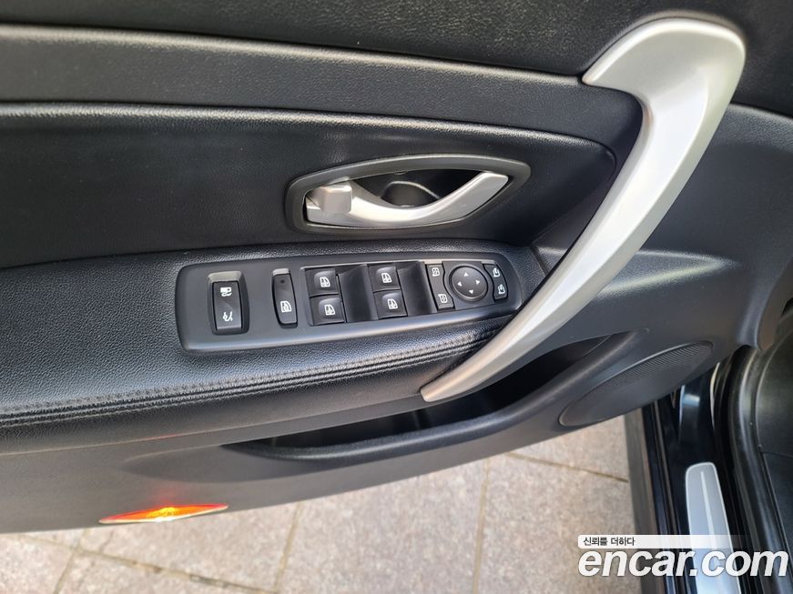 Renault-KoreaSamsung SM5  2013