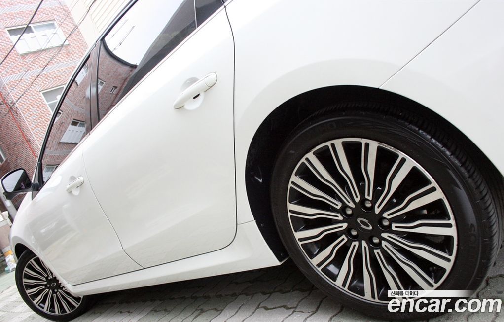 Renault-KoreaSamsung SM7 2015