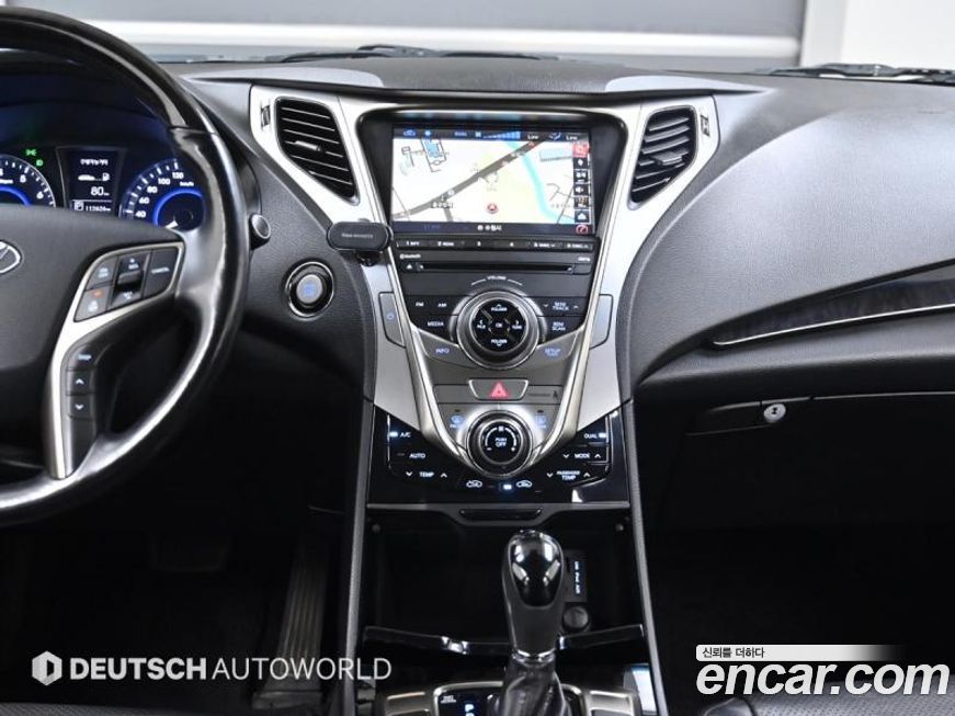 Hyundai Grandeur 2012