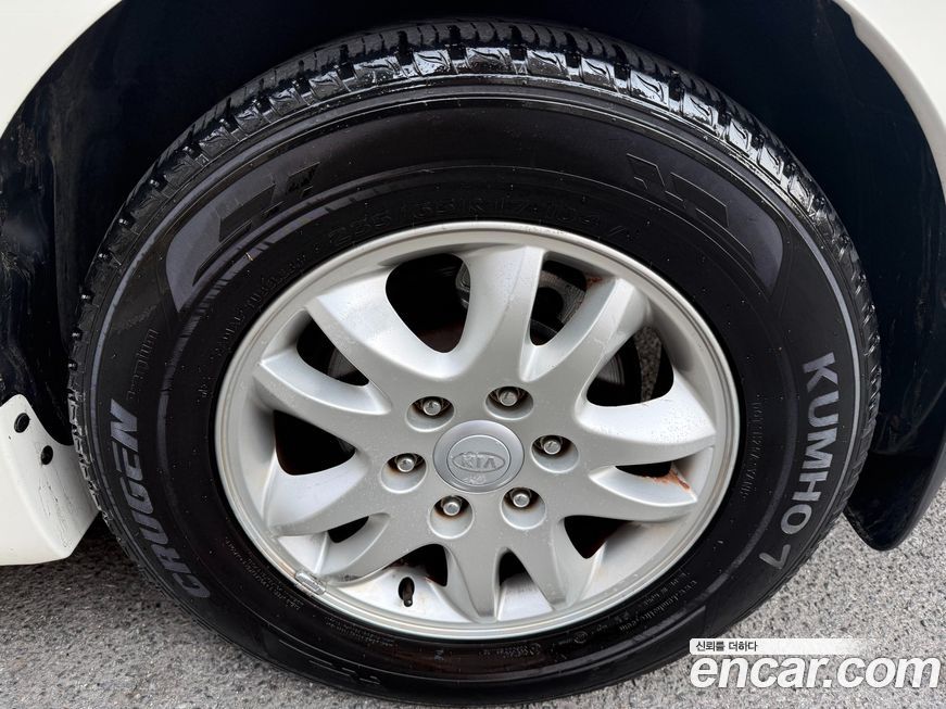 Kia Canival 2011