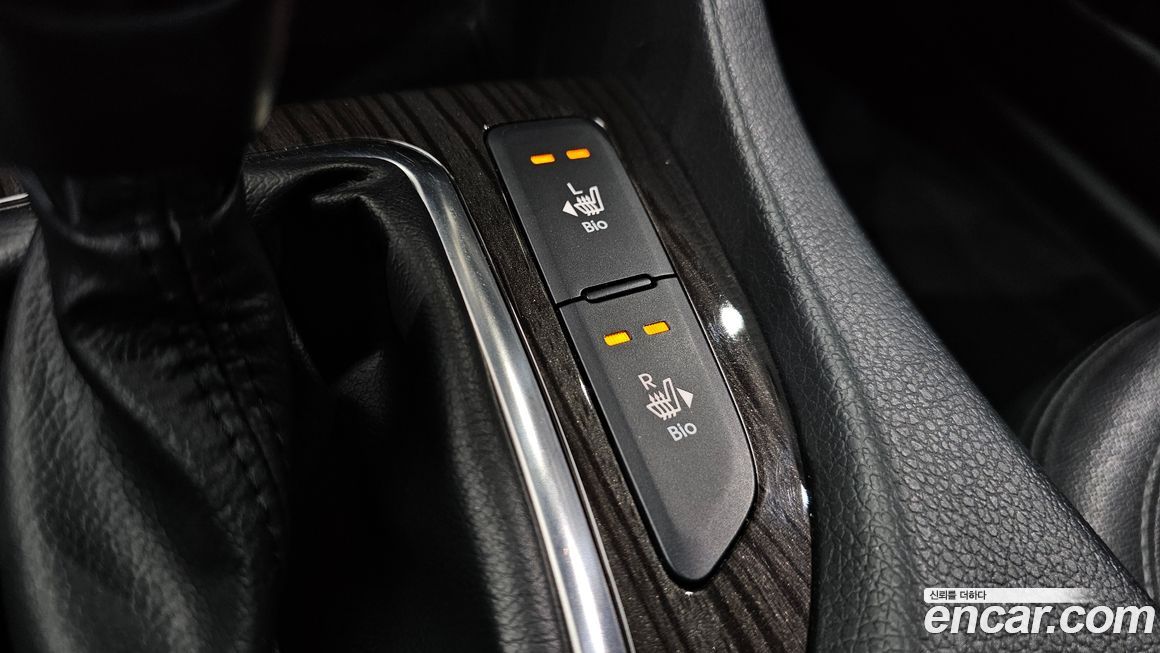 Kia K5 2011