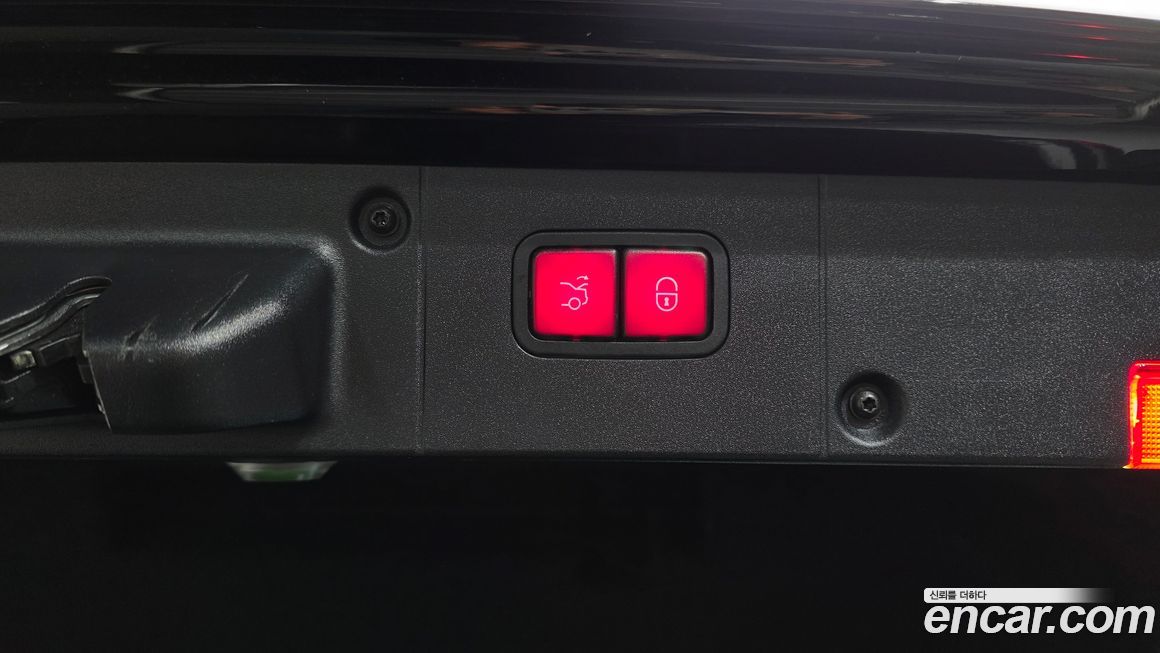 Mercedes-Benz S-Class 2008