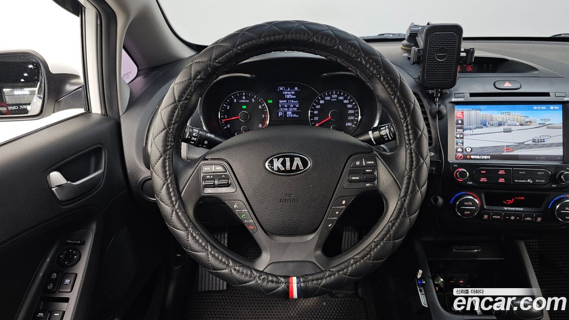 Kia K3 2015