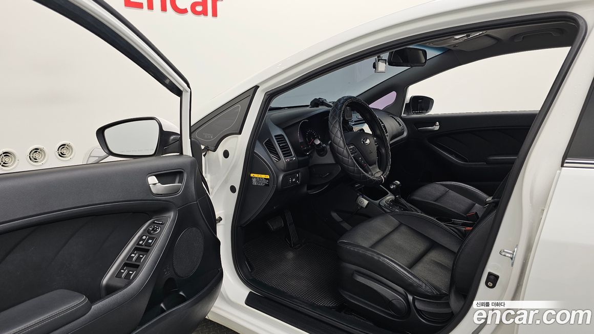 Kia K3 2015