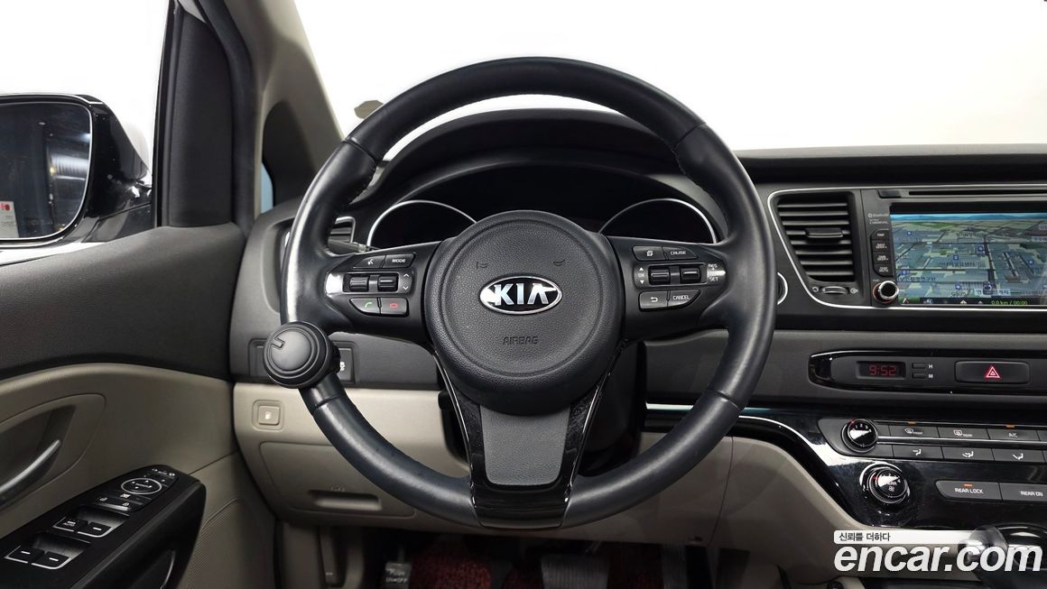 Kia Canival 2015