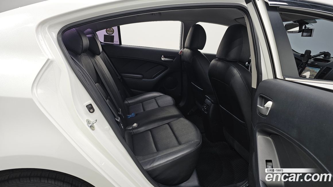 Kia K3 2015