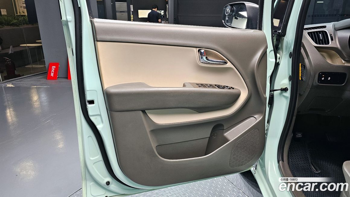 Kia RAY 2012