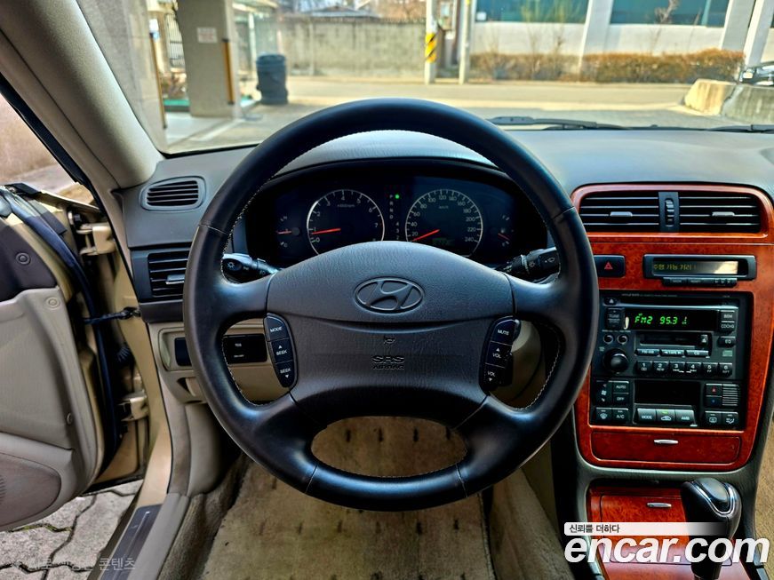 Hyundai Grandeur 2000