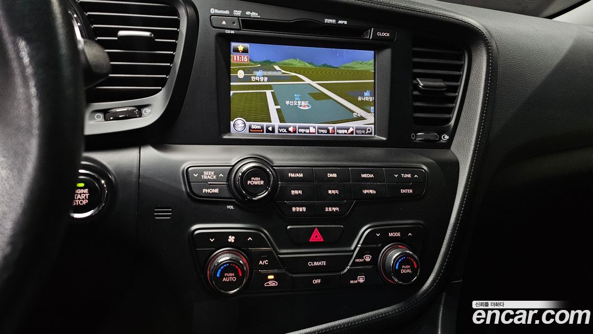 Kia K5 2011