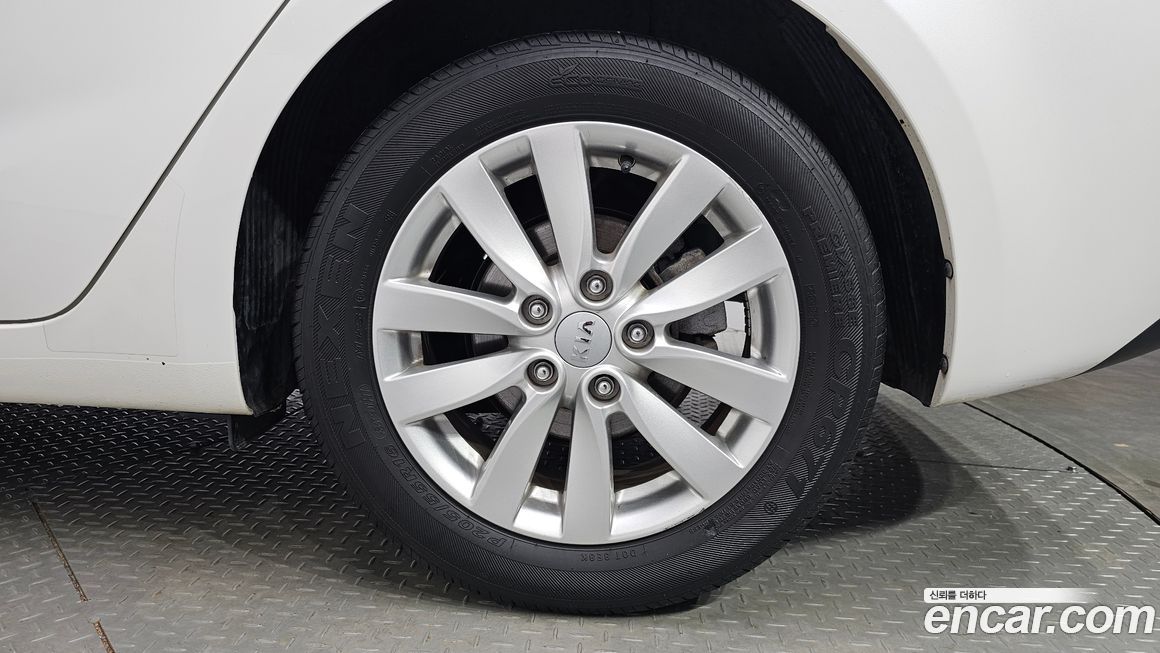 Kia K3 2015