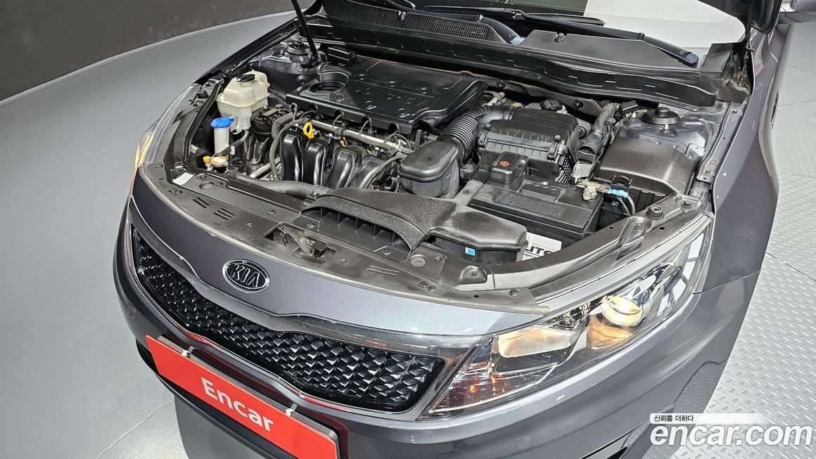 Kia K5 2011