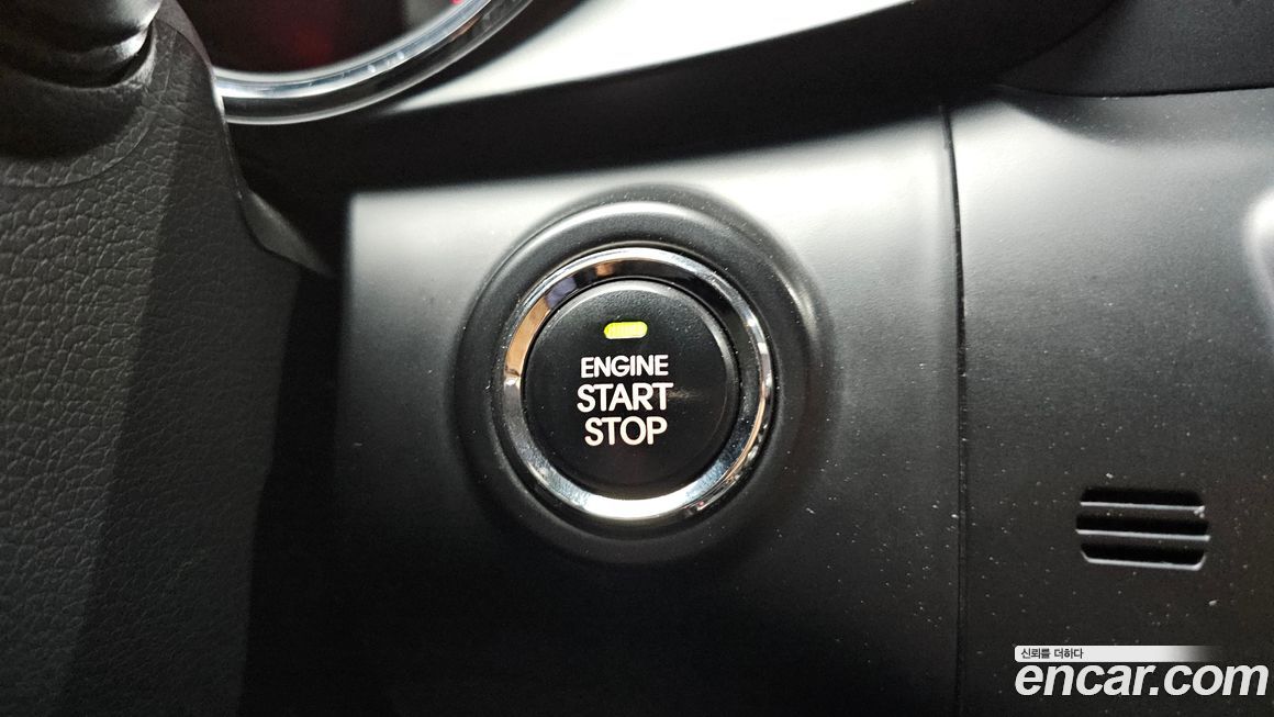Kia K5 2011