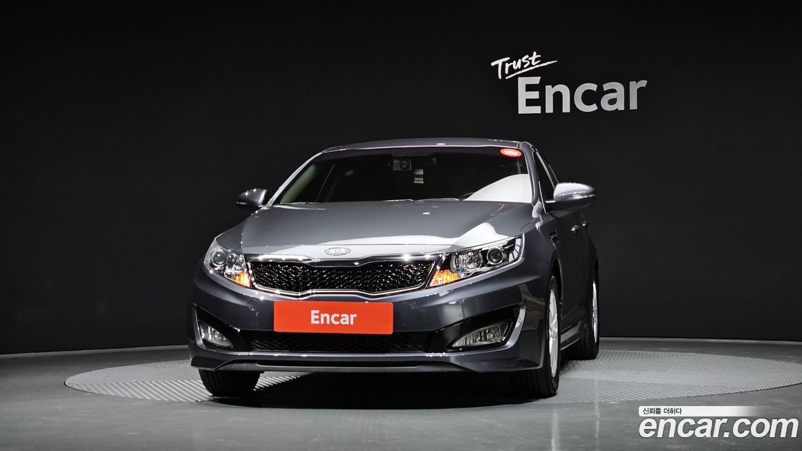 Kia K5 2011
