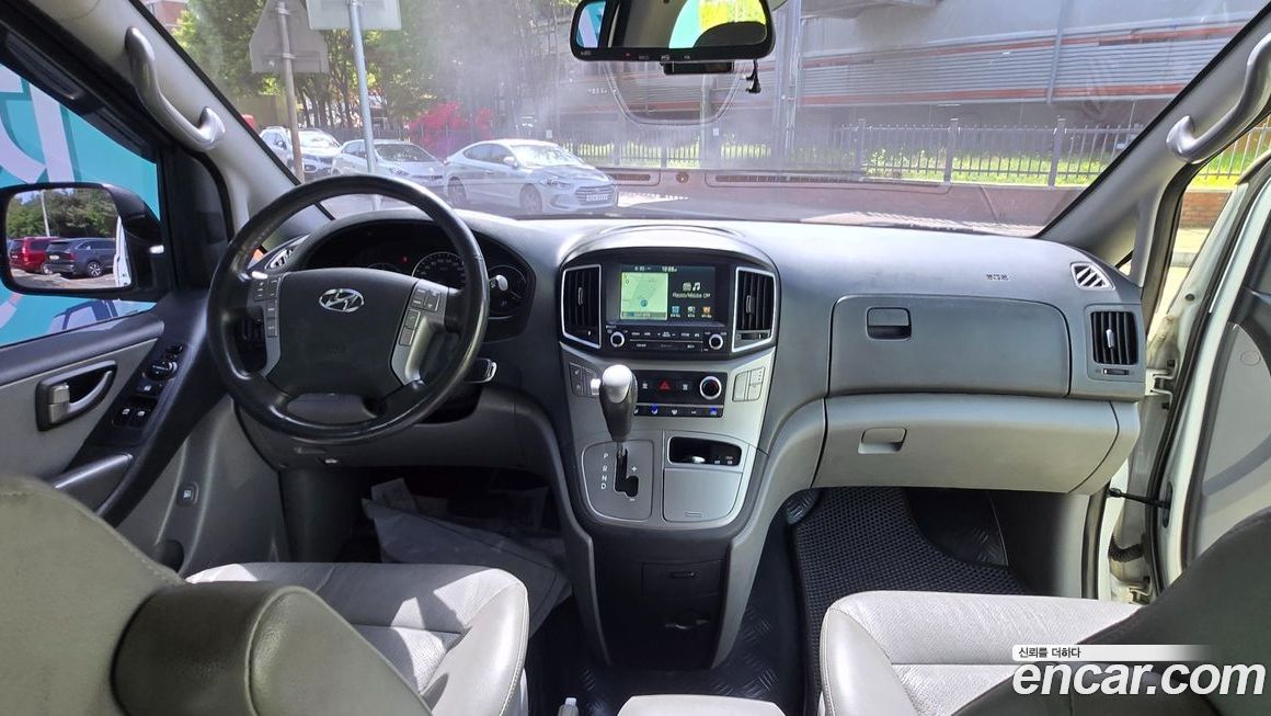 Hyundai Starex 2017