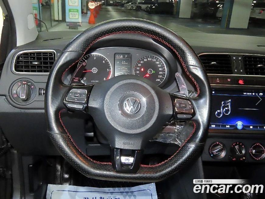 Volkswagen Polo 2014