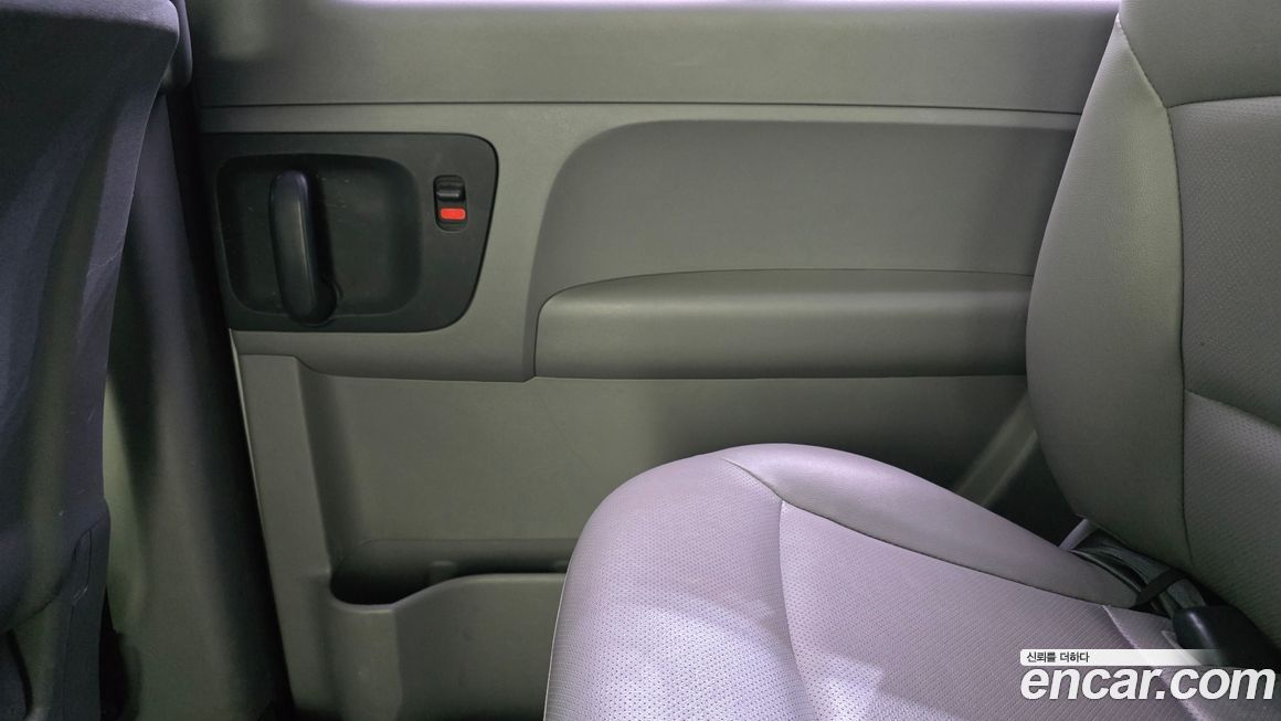 Hyundai Starex 2016
