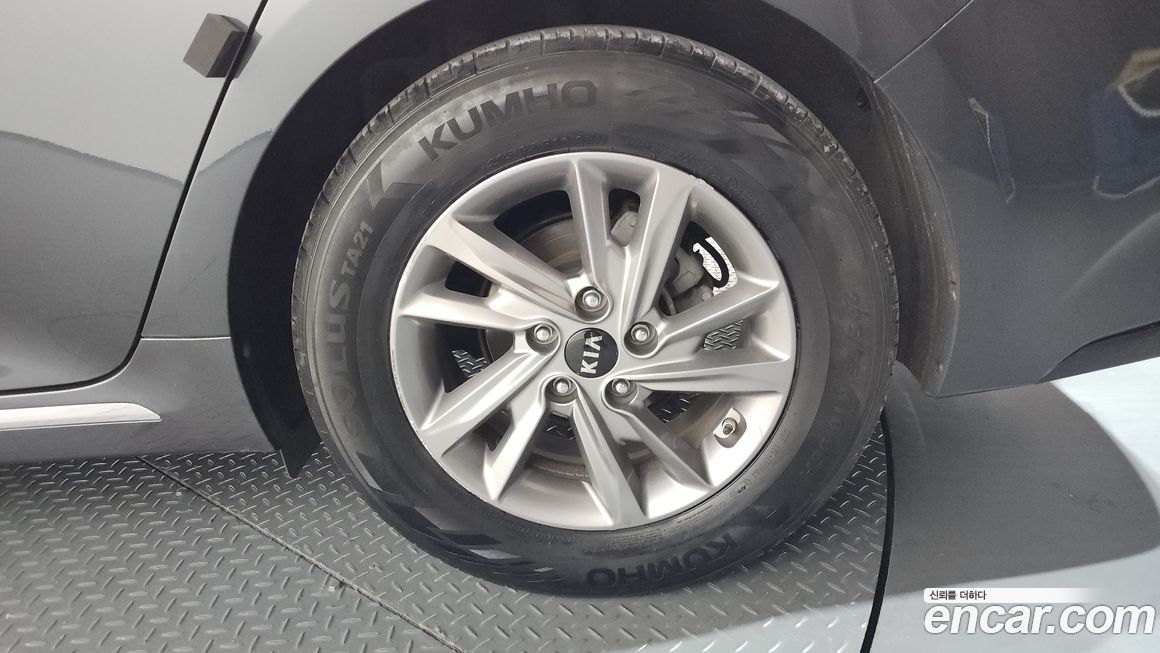 Kia K5 2019