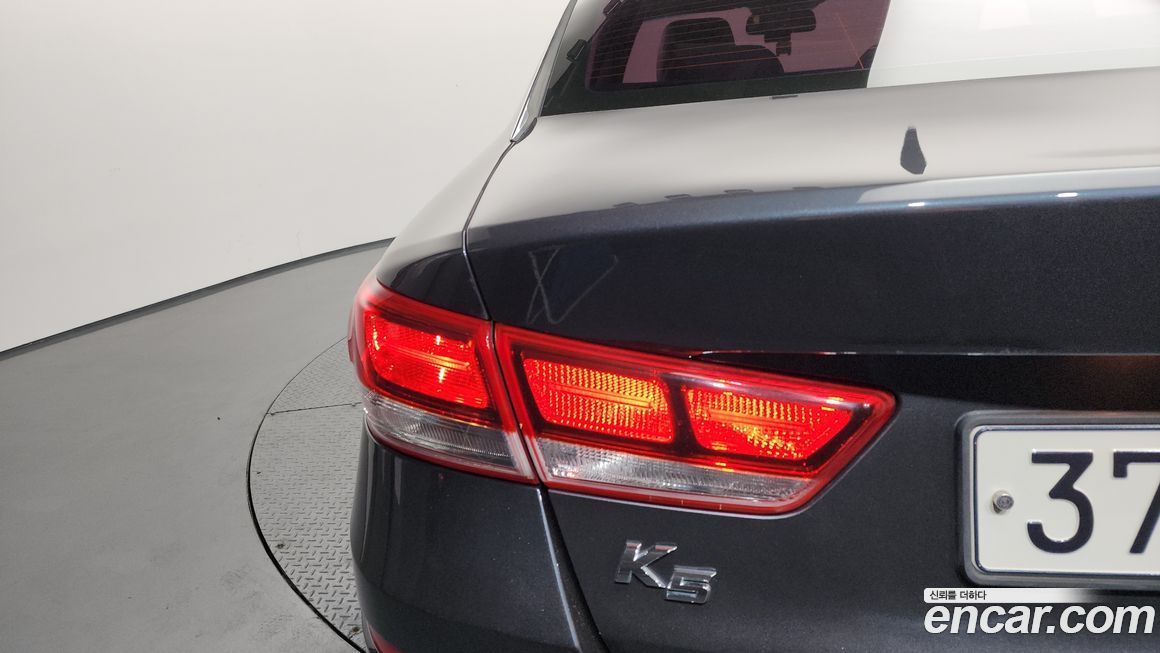 Kia K5 2019
