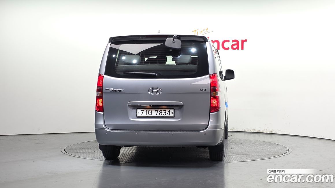 Hyundai Starex 2016