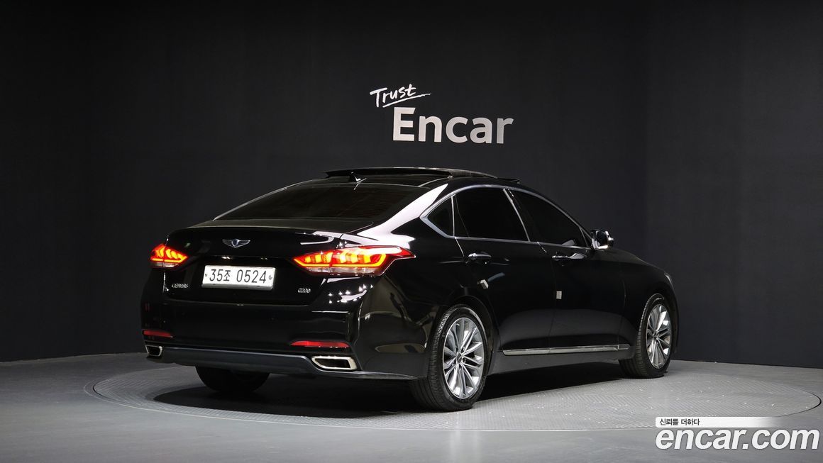 Hyundai Genesis 2016