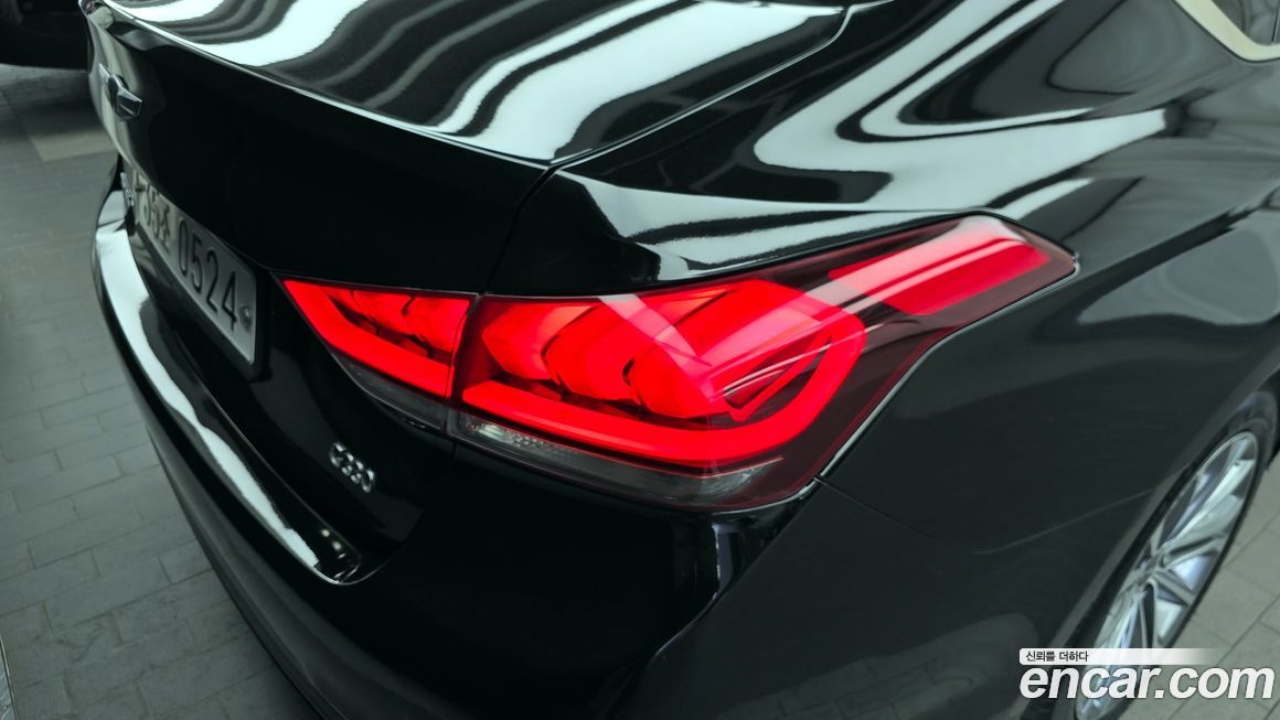 Hyundai Genesis 2016