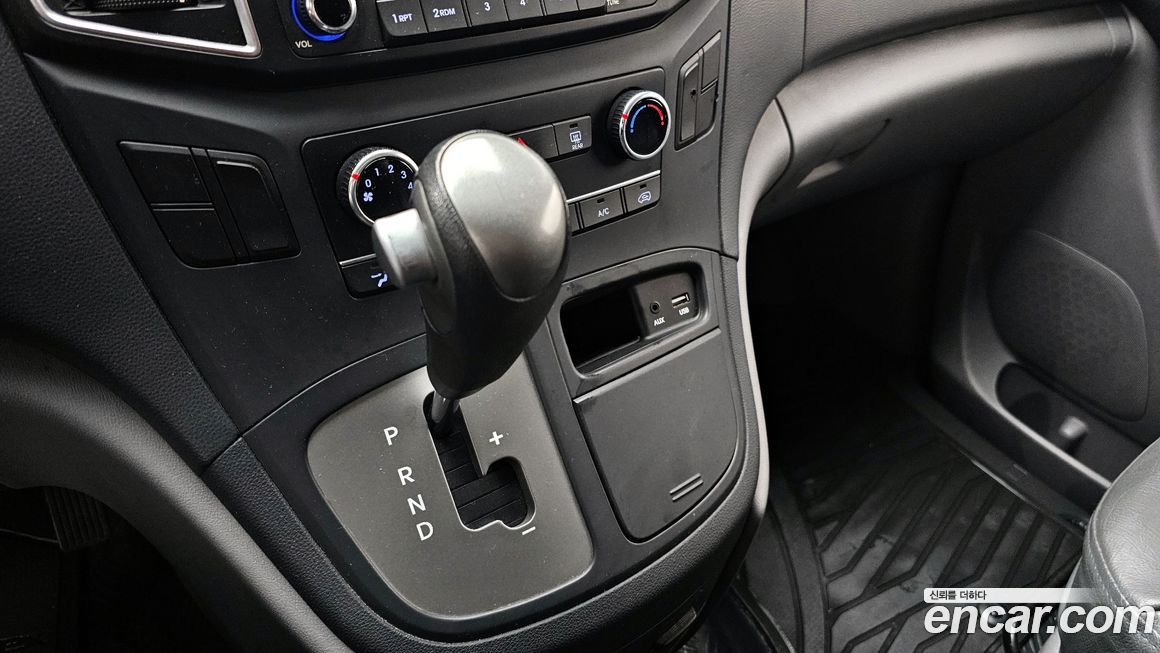 Hyundai Starex 2017
