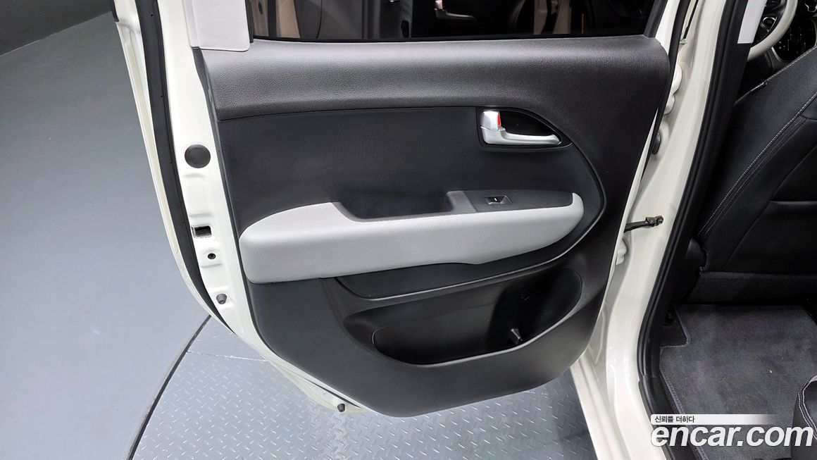 Kia RAY 2021