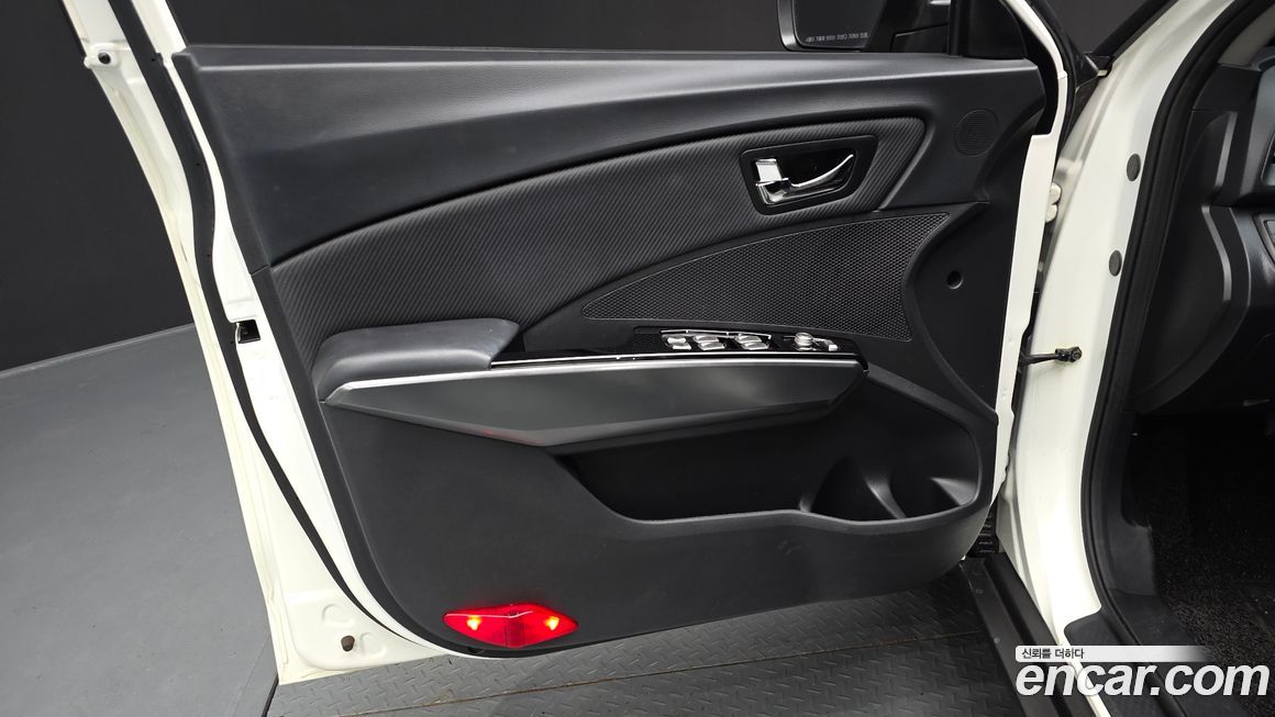 KG_Mobility_Ssangyong TIBOLI 2018