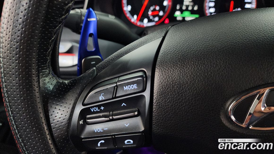 Hyundai Veloster 2018