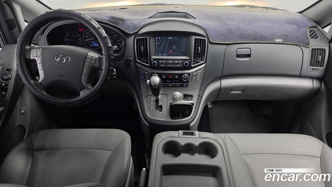 Hyundai Starex 2017