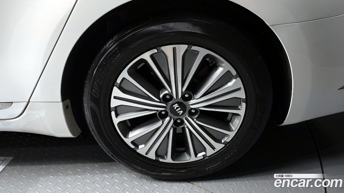 Kia K7 2019