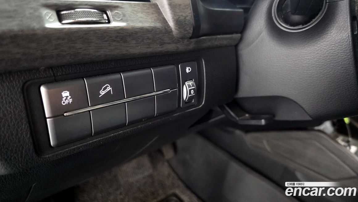 KG_Mobility_Ssangyong Rexton 2018