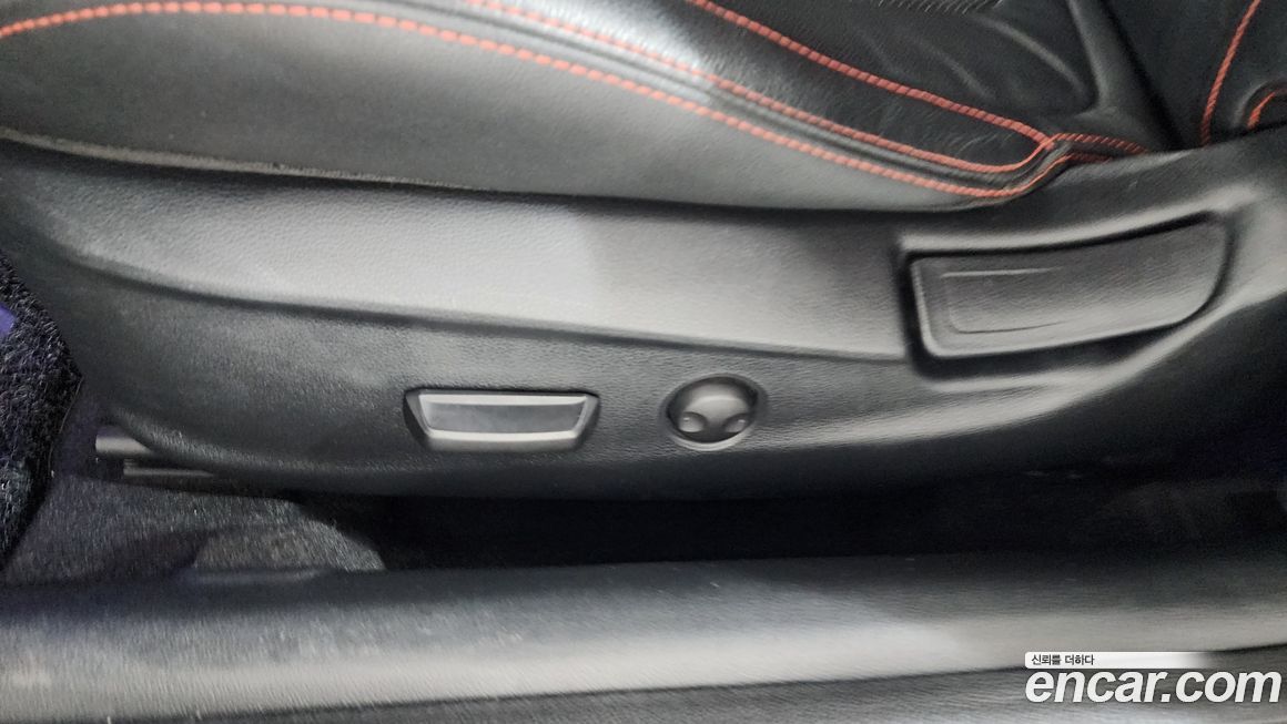 Hyundai Veloster 2018